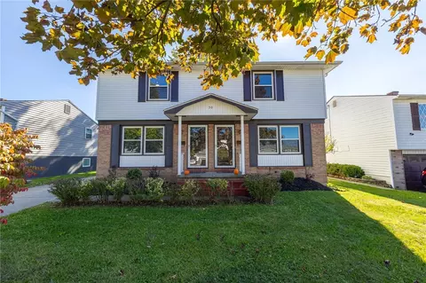 50 Lille Ln, Cheektowaga, NY 14227
