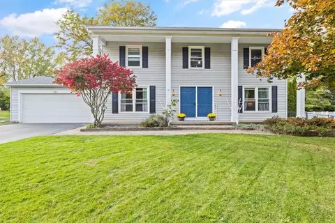 16 Northfield Gate, Pittsford, NY 14534