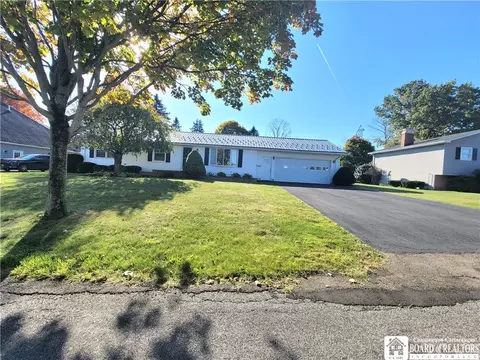 421 West Ave, Ellicott, NY 14733