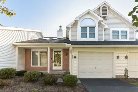 38 Overview Cir, Chili, NY 14623