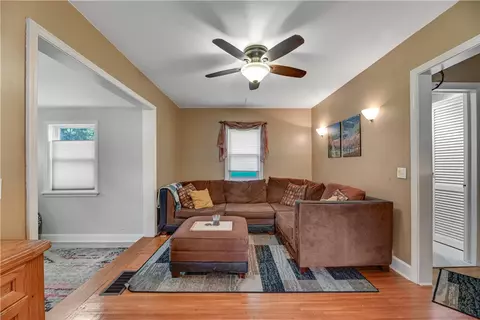 359 Walzer Rd, Irondequoit, NY 14622 photo 12