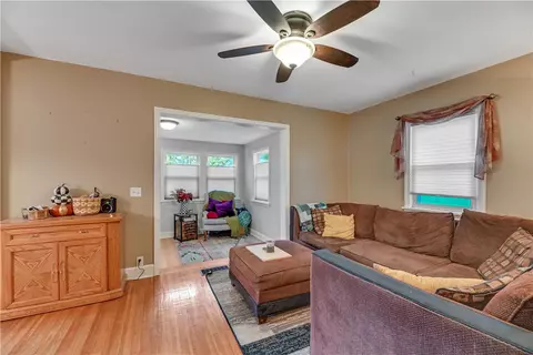 359 Walzer Rd, Irondequoit, NY 14622 photo 14