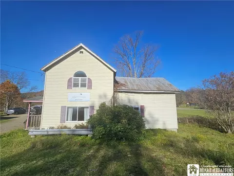 8202 State Route 417, Genesee, NY 14754