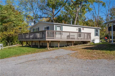 4425 E Lake Rd #1, Livonia, NY 14487