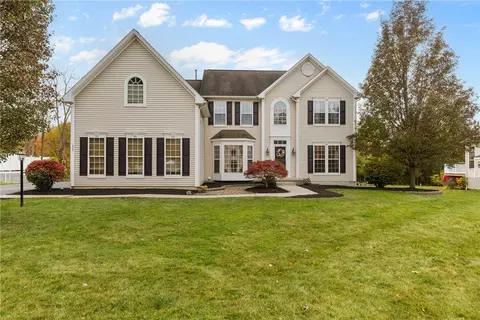11 Tilsit, Webster, NY 14580