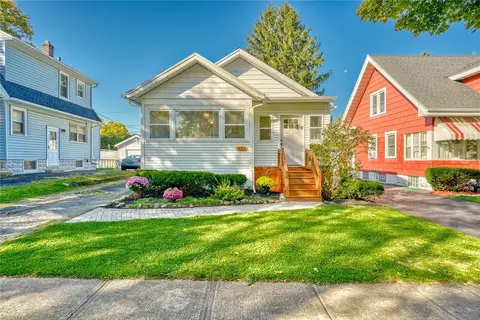 533 Westmount St, Rochester, NY 14615