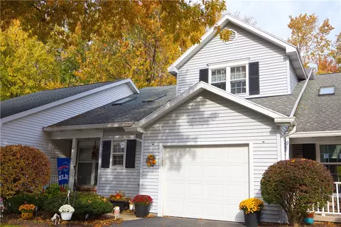 42 Pumpkin Hl, Chili, NY 14624