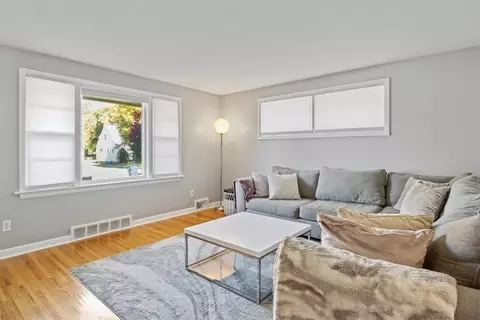105 Winfield Rd, Irondequoit, NY 14622 photo 5