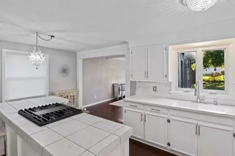 105 Winfield Rd, Irondequoit, NY 14622 photo 7