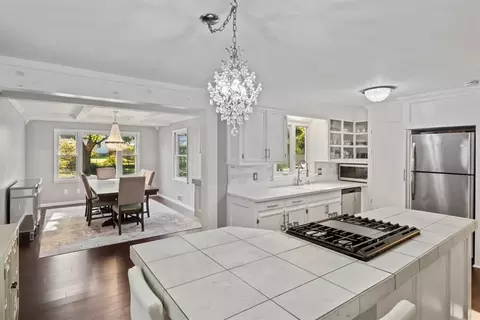 105 Winfield Rd, Irondequoit, NY 14622 photo 10