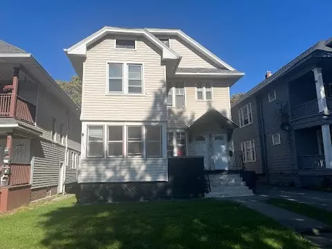 8 Trenaman St, Rochester, NY 14621