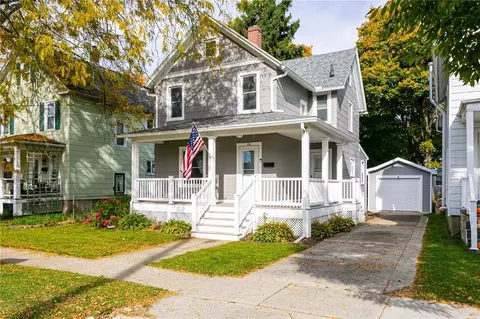 202 High St, Geneva, NY 14456