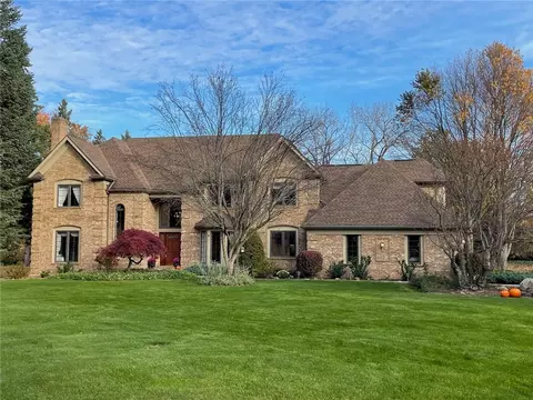 2 Lancashire, Perinton, NY 14534