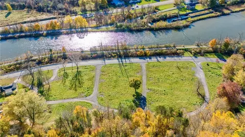 7537 Old Lyons Rd, Lyons, NY 14489