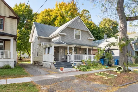 129 6th St, Rochester, NY 14605