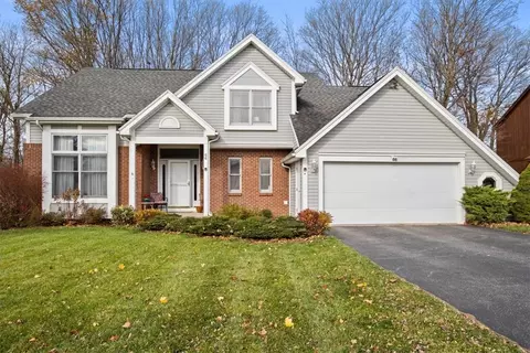 66 Queensland Dr, Spencerport, NY 14559