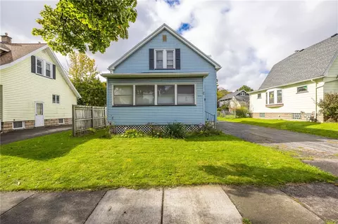 115 Fairview Ave, Rochester, NY 14619