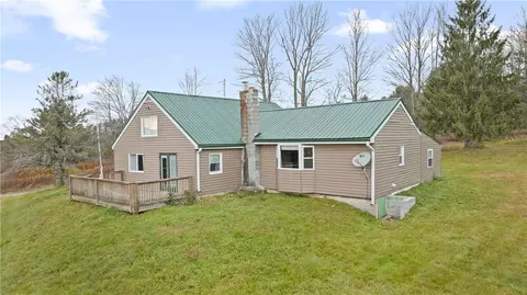 2122 County Road 2, Mcdonough, NY 13801