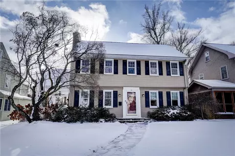 97 Beckwith Ter, Rochester, NY 14610