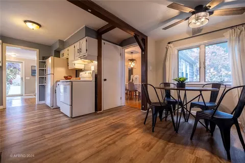 525 Old Mill Ln, Webster, NY 14580 photo 36