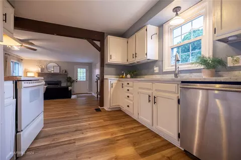 525 Old Mill Ln, Webster, NY 14580 photo 23
