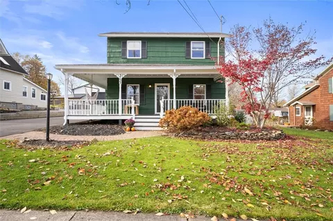 3753 Walworth Ontario Rd, Walworth, NY 14568