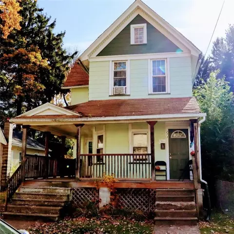 271 Champlain St, Rochester, NY 14608