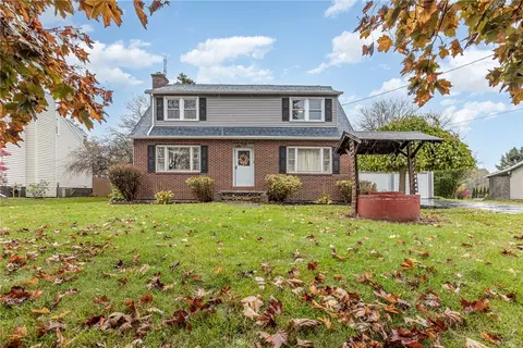 1185 State Rd, Webster, NY 14580