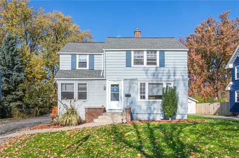 110 Westmoreland Dr, Rochester, NY 14620