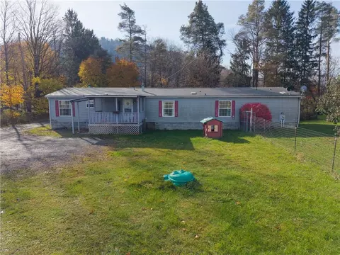 6763 Gardner Rd, Wheeler, NY 14810