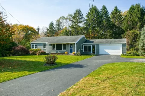 265 Mason Rd, Perinton, NY 14450