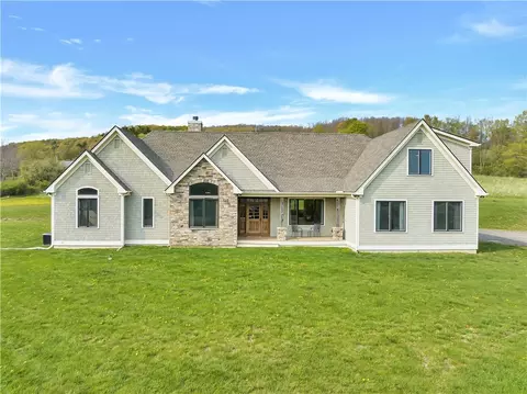 211 Day Rd, Otsego, NY 13337