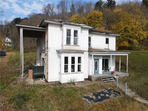 26 Central St, Eldred, PA 16731 photo 3