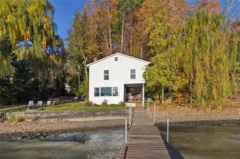 135 E Leach Rd, Torrey, NY 14527 photo 3