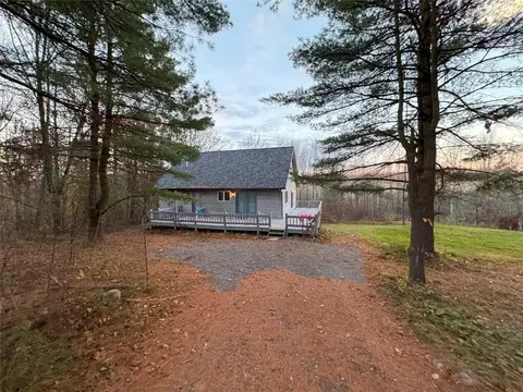 6227 Knapp Rd, Canandaigua, NY 14424