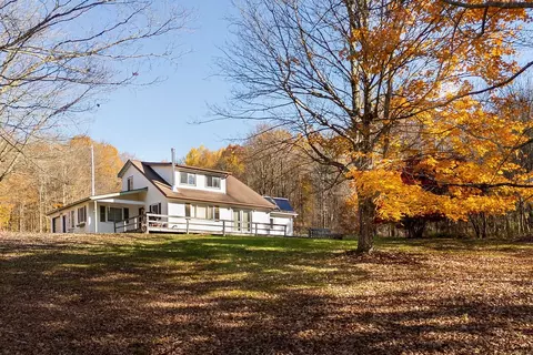 550 Dimmick Mountain Rd, Middletown, NY 12430