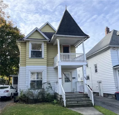 210 E Chestnut St, East Rochester, NY 14445