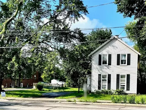2113 Monroe Ave, Rochester, NY 14618