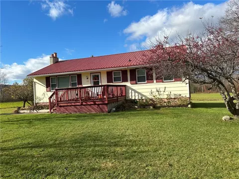 2557 Yawger Hill Rd, Orange, NY 14815
