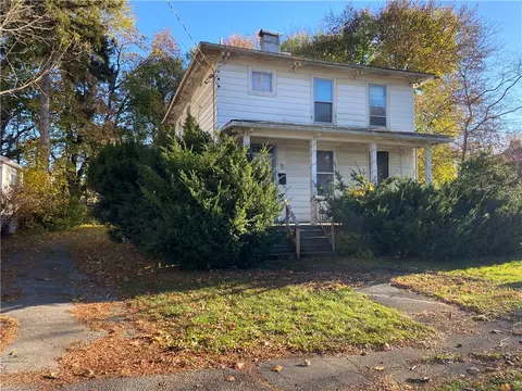 10 Seward St, North Dansville, NY 14437
