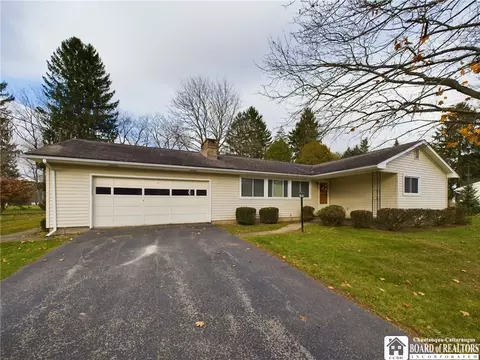 119 Nolan Dr, Allegany, NY 14706