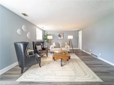 10 El Centro Dr, Irondequoit, NY 14609 photo 15