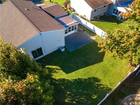10 El Centro Dr, Irondequoit, NY 14609 photo 31