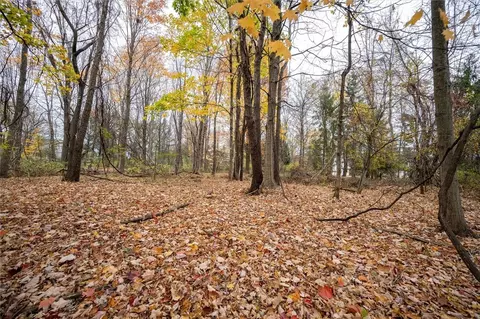 450 Sherborne Rd, Webster, NY 14580 photo 6