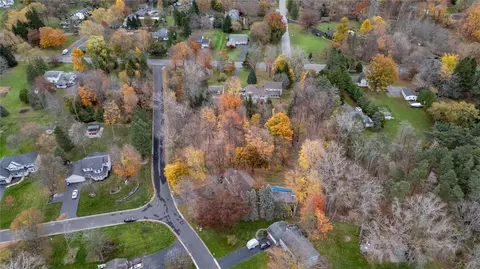 450 Sherborne Rd, Webster, NY 14580 photo 12