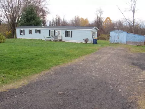 8497 Ackerman Rd, Lyons, NY 14489 photo 3