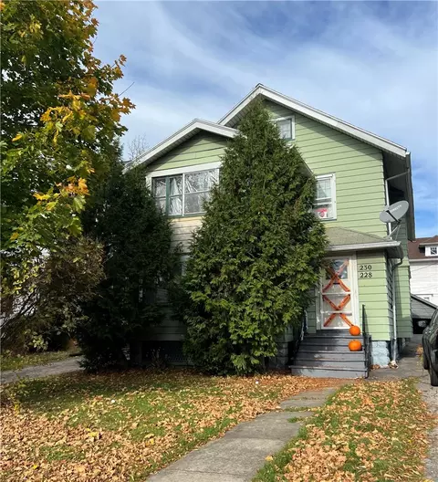 228 Genesee Park Blvd, Rochester, NY 14619