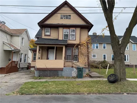 78 Grape St, Rochester, NY 14608