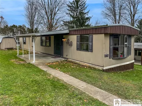 103 Palmer Greenhurst Village Dr, Ellery, NY 14701