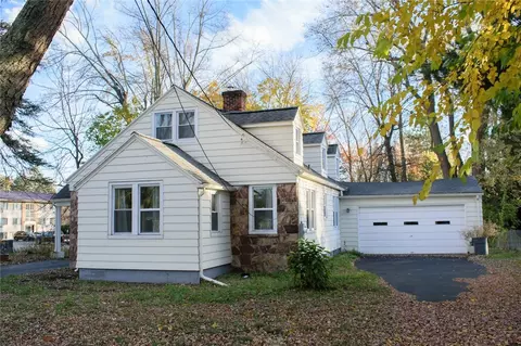 165 Westside Dr, Chili, NY 14624